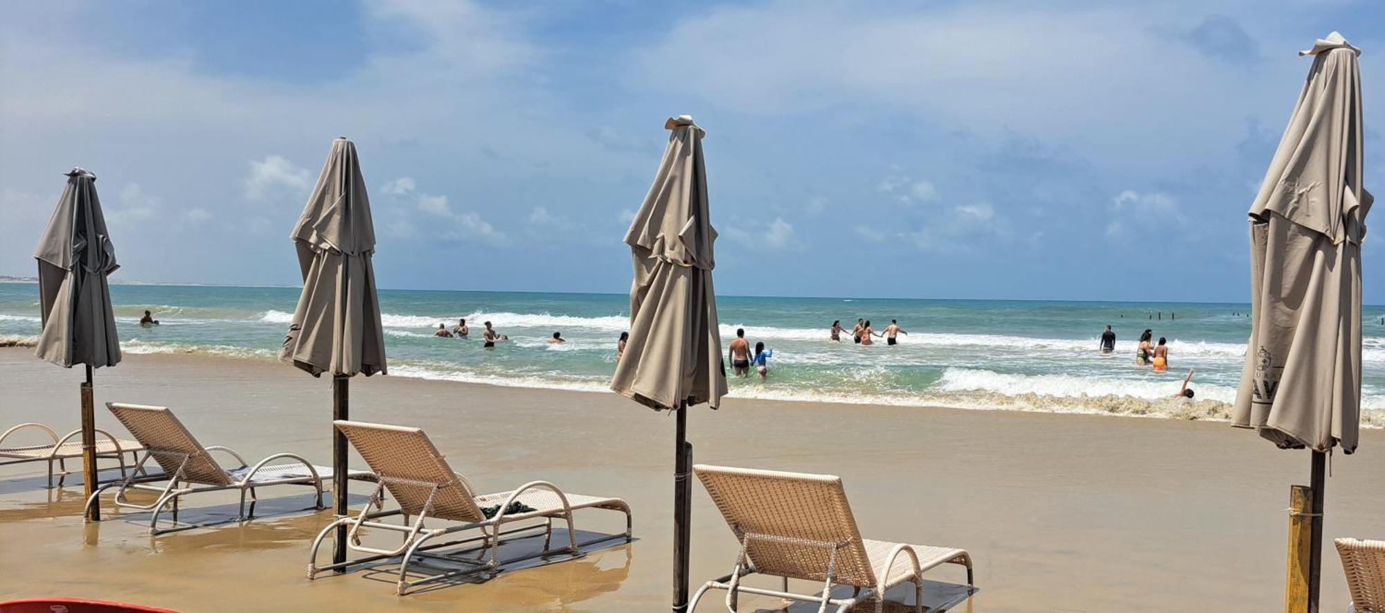 Apartamento Inteiro A 100 Metros Da Praia Форталеза Экстерьер фото